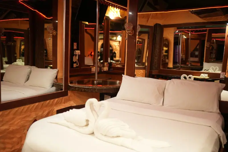 Luxury Double Bed Premium